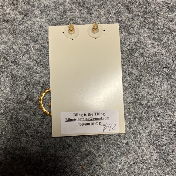 Gold Silver Circle Earrings - Picture 4 of 4